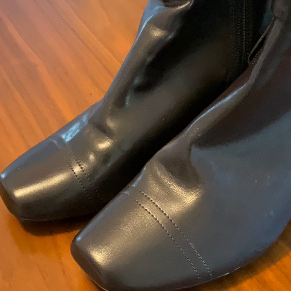 ankle boots - Picture 7 of 7